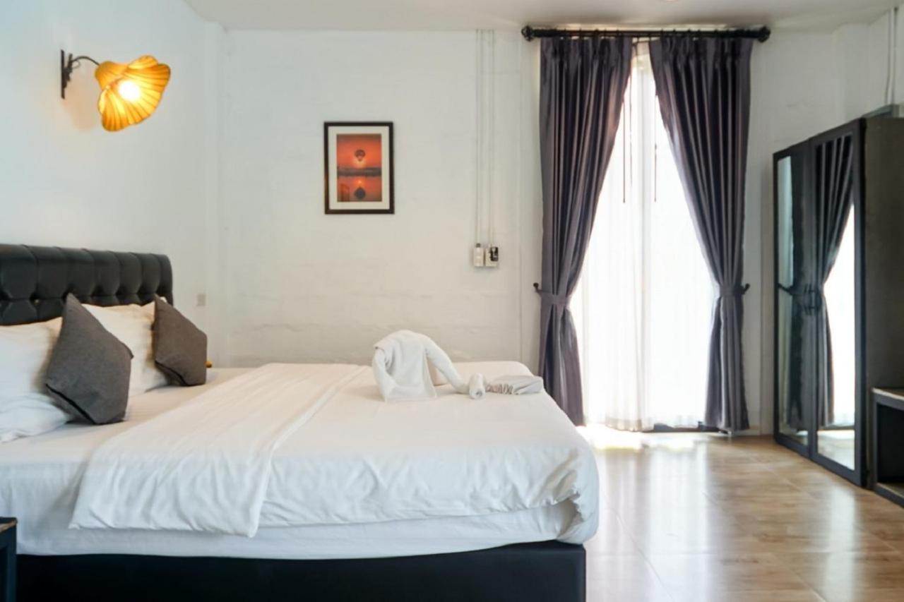 Hotel The Warehouse Chiang Mai Zewnętrze zdjęcie
