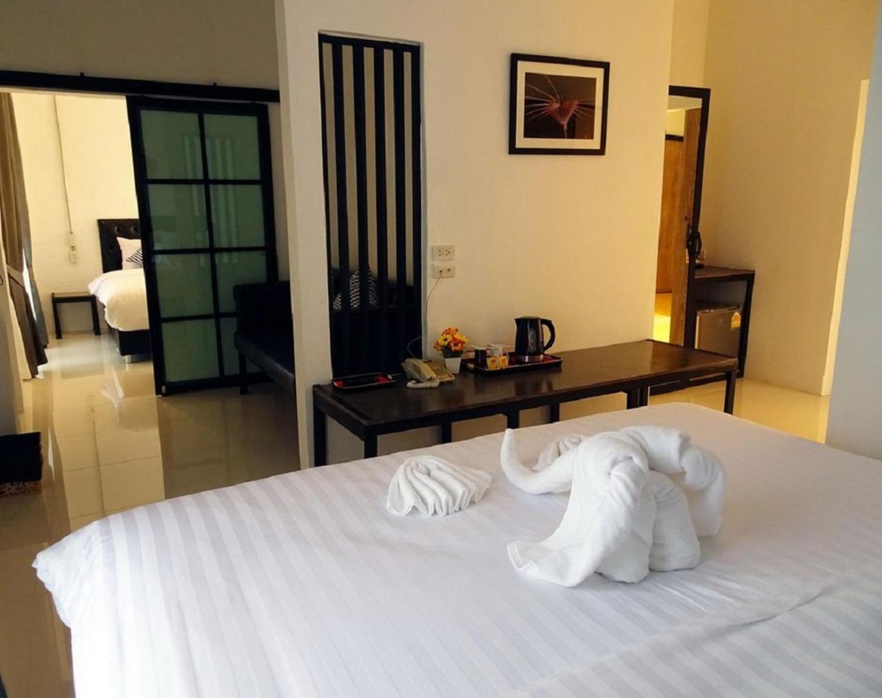 Hotel The Warehouse Chiang Mai Zewnętrze zdjęcie