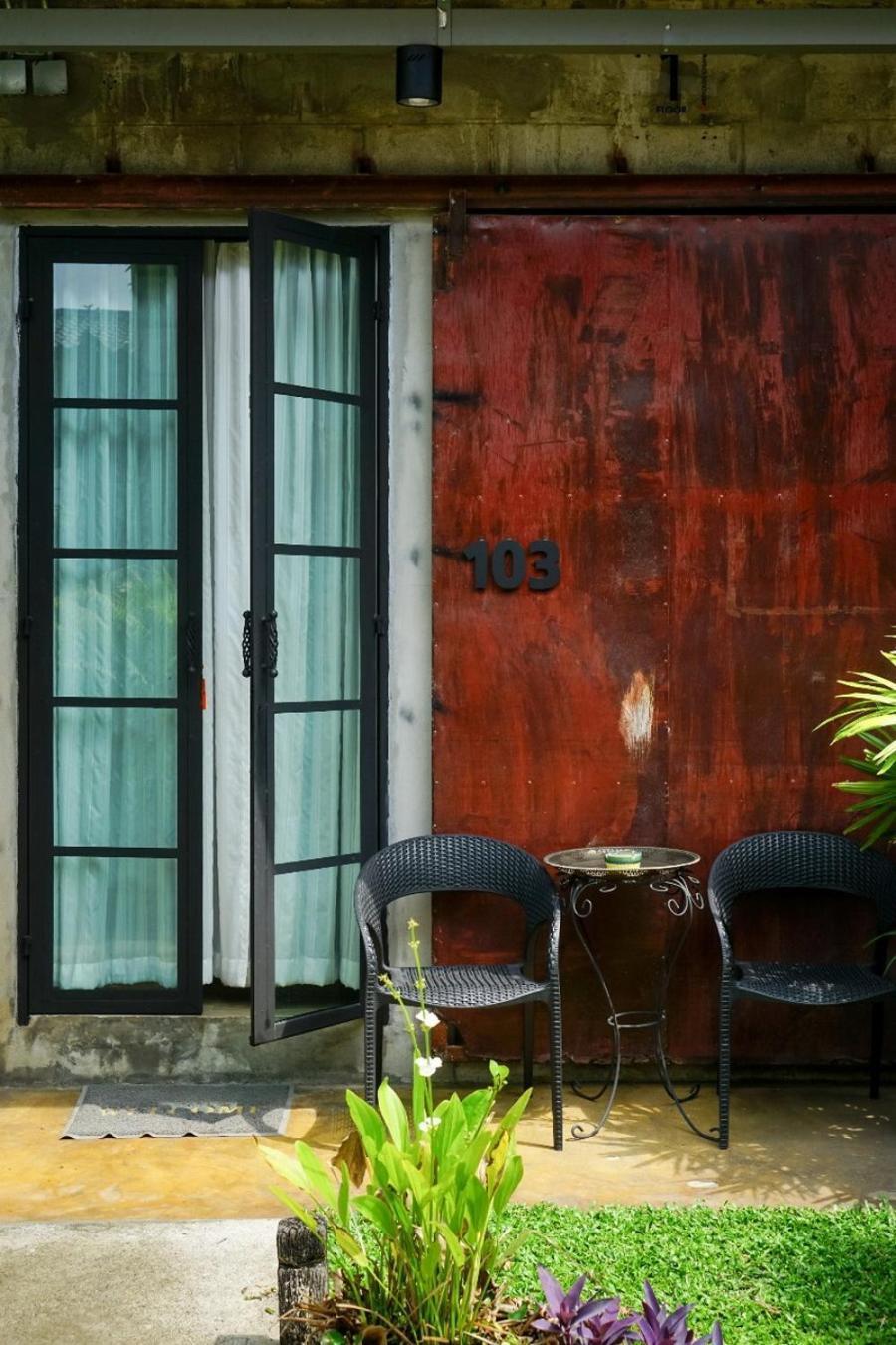 Hotel The Warehouse Chiang Mai Zewnętrze zdjęcie